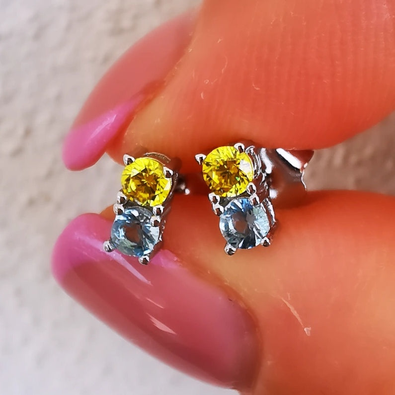 ORECCHINI DOPPIO PUNTO LUCE