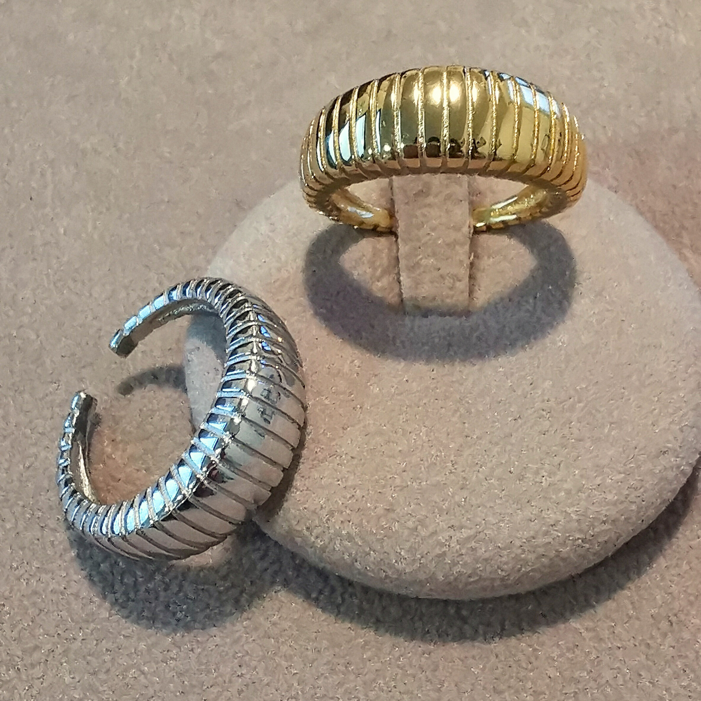 ANELLO PLISSETTATO